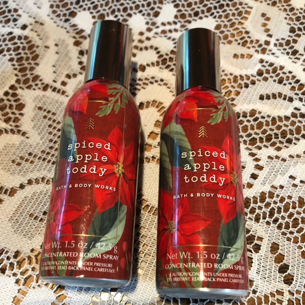 Bath and Body room spray Spiced Apple Toddy 1.5oz 2 total sprays